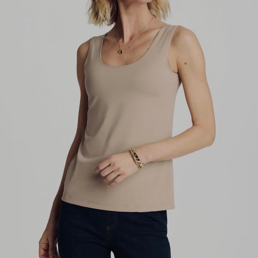 Chico's Scoop Neck Sleeveless Microfiber Tank, Soft Latte, Large (12/14), Travel